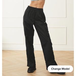 Alo yoga - International wide leg city pant in black